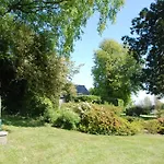 Château Du Bourg 3* Saint-Denis-de-Gastines