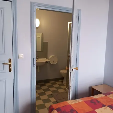 Château Du Bourg Alojamento de Acomodação e Pequeno-almoço