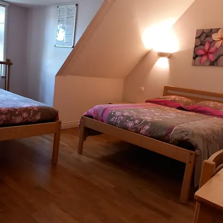 Chateau Du Bourg Bed and breakfast Saint-Denis-de-Gastines