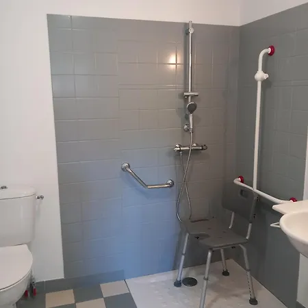 Chateau Du Bourg Nocleg ze śniadaniem 3*