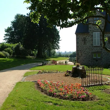 Château Du Bourg Saint-Denis-de-Gastines