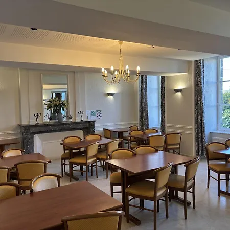 Château Du Bourg Couette-café Saint-Denis-de-Gastines