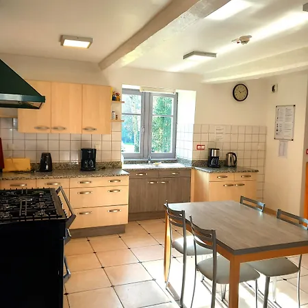 Chateau Du Bourg Bed and breakfast Saint-Denis-de-Gastines