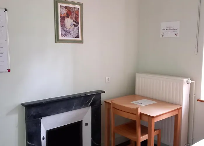 Chateau Du Bourg Bed & Breakfast 3*