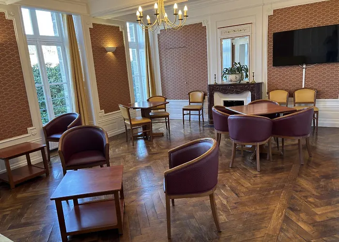 Chateau Du Bourg Bed and breakfast 3*